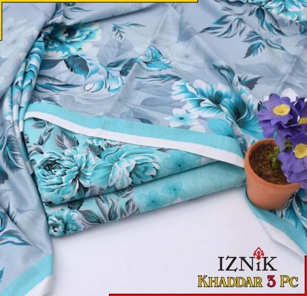 IZNIK MARIA.B NUREH BAROUQE SAPPHIRE 3pc Casual Winter Collection