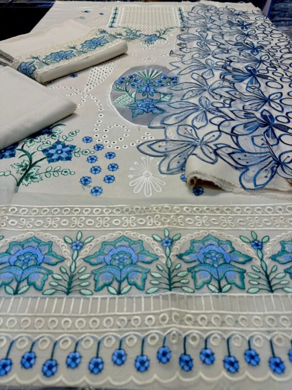 MAHNUR 3Pcs Casual Winter Collection MAHNUR 3Pcs Casual Winter Collection