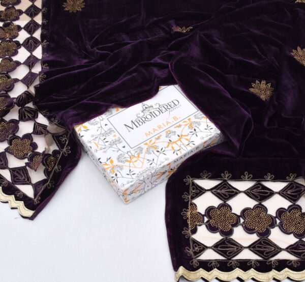 MARIA B. 3PCS Casual Winter Collection MARIA B. 3PCS Casual Winter Collection