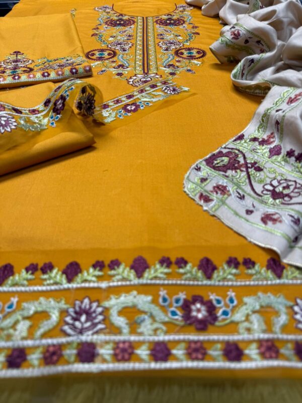 KEYSRIA 3PCS Casual Winter Collection KEYSRIA 3PCS Casual Winter Collection