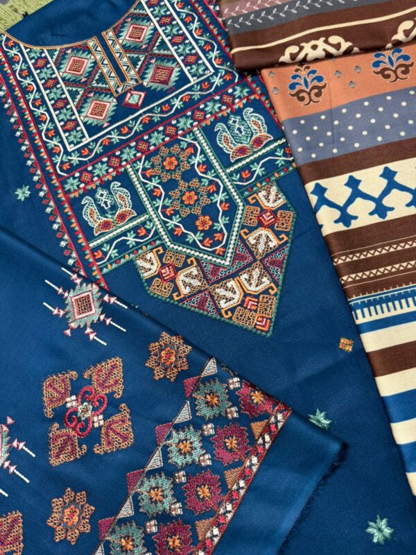 KEYSRIA 3PCS Casual Winter Collection KEYSRIA 3PCS Casual Winter Collection