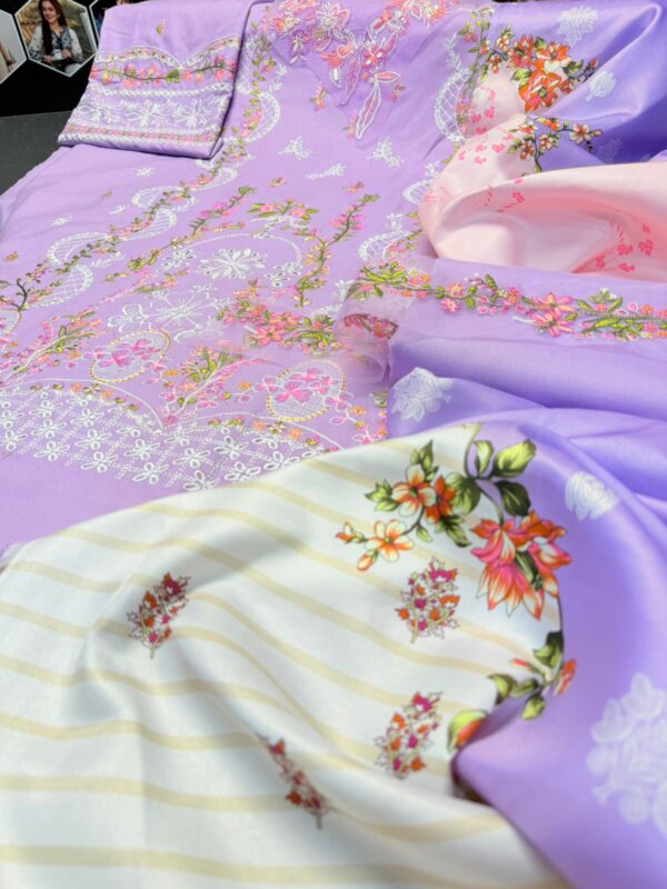 QALAMQAR 3Pcs Casual Collection QALAMQAR 3Pcs Casual Collection